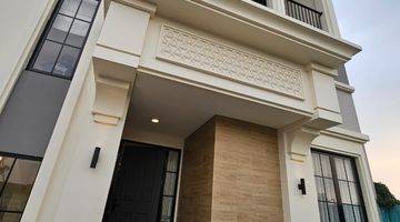 tampak depan rumah fasad mewah harga murah