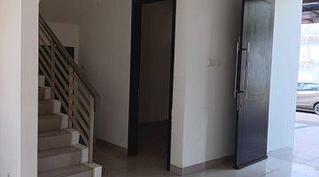 Gambar 5 Dijual Rumah 2 Lantai Di Cluster Shinano Jgc, Jakarta Timur.
 