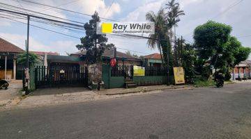 tampak depan rumah 4 kamar tidur bogor
