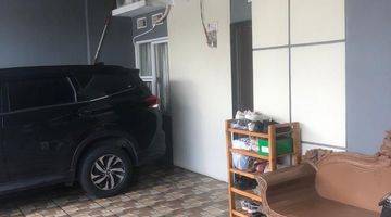 Gambar 3 Jual : Rumah dua lantai, Posisi di hoek.  di Cluster Royal Karawaci Tangerang