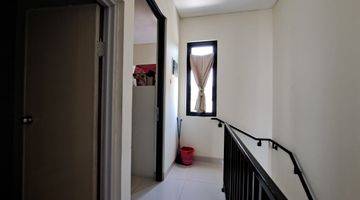 Gambar 5 Rumah 2 Lantai Bagus Semi Furnished Ppjb di Harapan Indah Cluster Kana, Bekasi