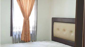 Gambar 2 Rumah Nyaman 2 Lantai Kota Baru Parahyangan Full Furnished