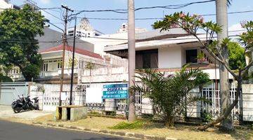 Gambar 3  Dijual Rumah Tua di Ancol Barat