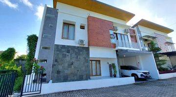 Gambar 3 Maguwo Mansion Rumah Mewah Cluster 2 Lantai Full Furnished di Maguwo