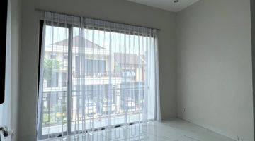 Gambar 2 Dijual Rumah 2 lantai Brand New Bangunan Mandiri 