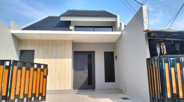 Gambar 1 Rumah Cantik SHM Hadap Timur 15 menit ke The Breeze BSD City J21142