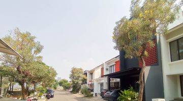 Gambar 2 Rumah Modern 2 Lt Dibantu KPR 10 Menit ke Living World Alam Sutera J24639