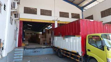 Gambar 2 Gudang Loading Dock Berukuran Besar Siap Pakai Di Majapahit Semarang