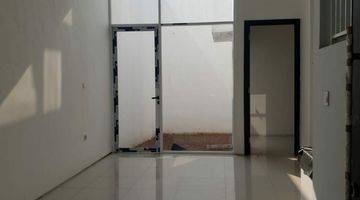 ruang keluarga disewakan rumah siap huni di