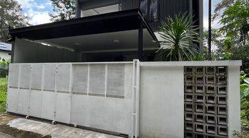 Gambar 5 Rumah Mewah Modern 2 Lantai Kontemporer Dengan Sisa Tanah Luas Di Utara Jogjabay

alamat :  
wedomartani, Ngemplak Sleman
 
harga: 1.495 Milyar 
----