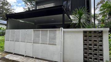 Gambar 3 Rumah Mewah Modern 2 Lantai Kontemporer Dengan Sisa Tanah Luas Di Utara Jogjabay

alamat :  
wedomartani, Ngemplak Sleman
 
harga: 1.495 Milyar 
----