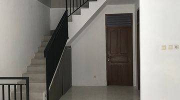 Gambar 1 Rumah 1,5 Lantai Jln Ekspor Kelapa Gading Lsgs Ad Penyewa 90m 6x15m 