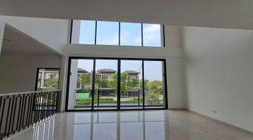 Gambar 3 Rumah Mewah 3 Lantai Di Navapark Bsd