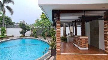 Gambar 3 House For Lease Mediterranean Architecture At The Center Of Bsd 