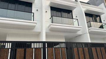 Gambar 1 meruya 5x20 RP 2.05M EXCLUSIVE, JALAN LEBAR, PARKIR 2 MOBIL, st