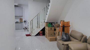 Gambar 2 Rumah metland puri bagus banget siap huni dan rapi