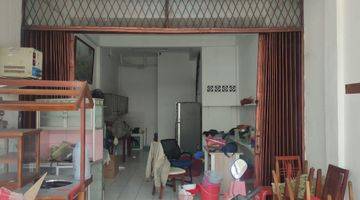 Gambar 1 Rumah di Jl. Prof. Dr. Latumenten, Jakarta Barat