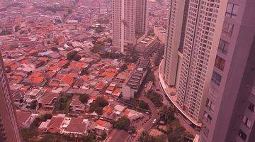 Gambar 1 Dijual Apartemen semi Furnish Taman Anggrek