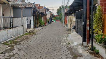 Gambar 2 Rumah 2 Lantai Bagus SHM di Kalikepiting, Surabaya