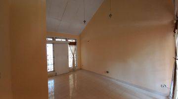 Gambar 4 Rumah Mewah 15 Mnt ke Cinere Mall Semi Furnished J25490