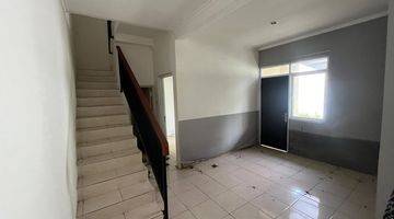 Gambar 4 Rumah Minimalis Free Renov dekat Paradise Walk Serpong Dibantu KPR J25962