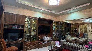 Gambar 3 Dijual Rumah Puri Mansion Full Renovasi Dan Semi Furnish di Jakarta Barat