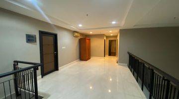 Gambar 3 Disewa 4BR Penthouse Luas 365 Essence Darmawangsa Jakarta Selatan