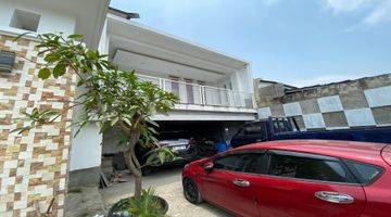 garasi/carport rumah mewah besar masih progress