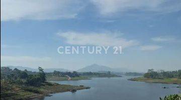 Gambar 2 Rumah 2 Lantai Kota Baru Parahyangan  Bagus View Danau