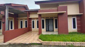 Gambar 2 Rumah Ready Lebar 8 Kamar 3 Sisa 1 Unit Siapa Cepat Dapat Guys