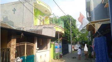 Gambar 2 Rumah 2 Lantai Dengan Lingkungan Nyaman di Cluster Flamboyan Cipondoh, Tangerang 