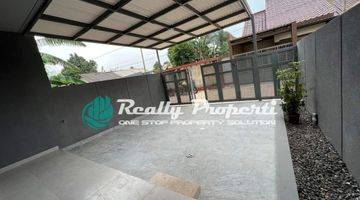 tampak depan rumah design modern classic di