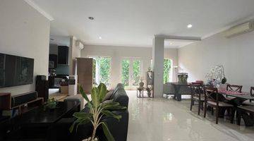 Gambar 5 Dijual Rumah Full Furnished Gading Serpong