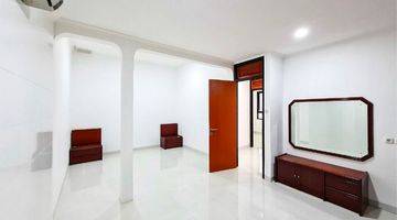 Gambar 5 Rumah Brandnew Semi Furnished Area Cilandak Lebak Bulus