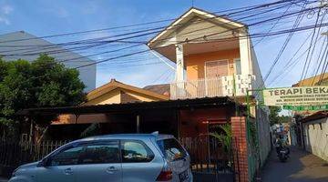 Gambar 1 Di Jual Rumah Hook Plus Paviliun di Tebet Timur