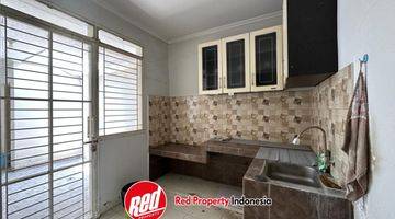 Gambar 3 Rumah Bagus Unfurnished SHM 220 M2 , Semarang