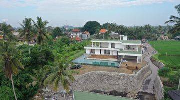 Gambar 4 Temukan Villa Mewah Dengan View Memukau di Ubud