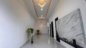 Gambar 1 Rumah Bagus Semi Furnished SHM di BSD Griya Loka, Tangerang