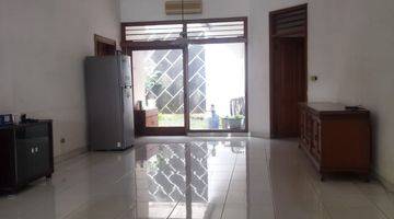 Gambar 4 Rumah Dalam Komplek Asri