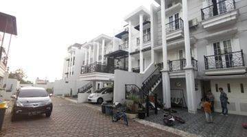 Gambar 5 Turun harga!!Rumah modern townhouse,2 lantai,LT 125 m2,JL durian, jagakarsa, CASH ONLY,P-163