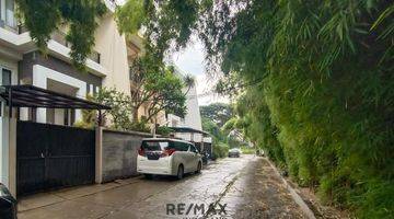 Gambar 5 Dijual Rumah Baru Jl. Pinang Kuningan, Pondok Indah, Jakarta Selatan