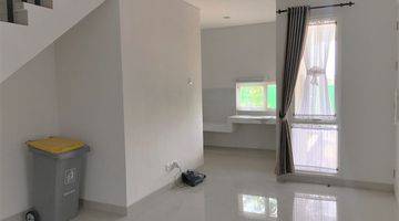 Gambar 1 Jual Rumah Murah Butuh Uang 2 Lantai Unfurnished Di Cluster Lavesh Harapan Indah Bekasi