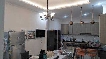 Gambar 1 Rumah Alicante Cluster Favorit 2,5 Lantai Gading Serpong