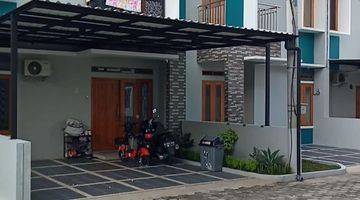 Gambar 1 Rumah 2 lt siap huni dalam cluster