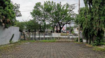 Gambar 1 Gudang Siap Pakai di Pedurungan, Majapahit, Semarang Timur