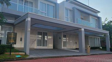 Gambar 1 Rumah mewah lebar 12 meter hoek include Full Furnish