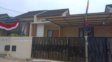 tampak depan rumah minimalis siap huni strategis