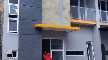 tampak depan rumah siap huni strategis dekat