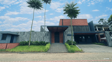 Gambar 1 Dijual Rumah Mewah di South City Cluster Fortunia Kolam Renang Club House