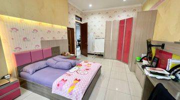 Gambar 3 Rumah Lux di JL.Palasari SHM 2 Lantai